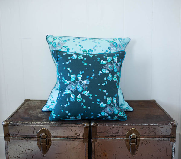 Oyster Pillow in Calm Aqua