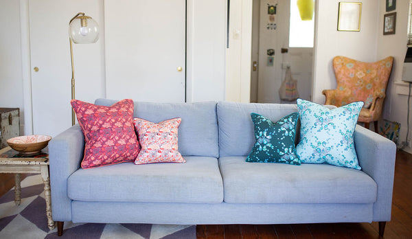 Oyster Pillow in Deep Teal