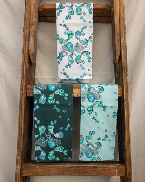 Oyster Tea Towel in Deep Teal